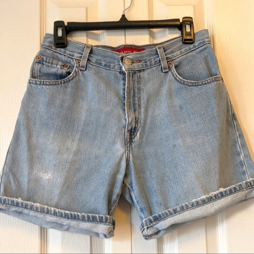 Vintage Levi's Women's Denim Shorts